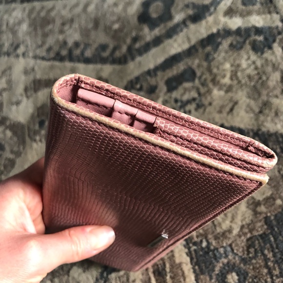 Burberry Wallet - Picture 7 of 8